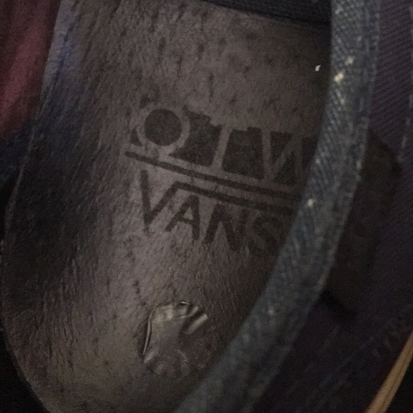 Vans - Picture 7 of 8